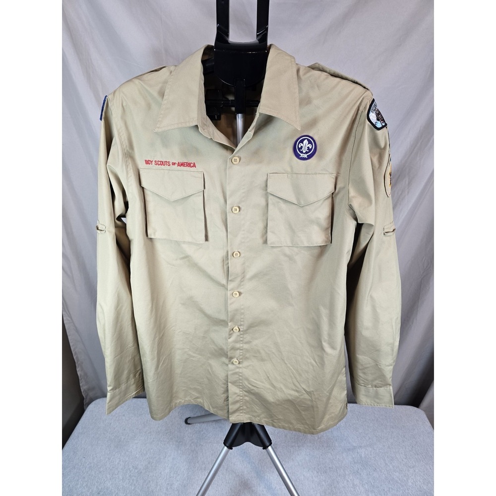 Boy Scouts of America (BSA) uniform shirt featuring a Great Alaska Co, Ect Sz M